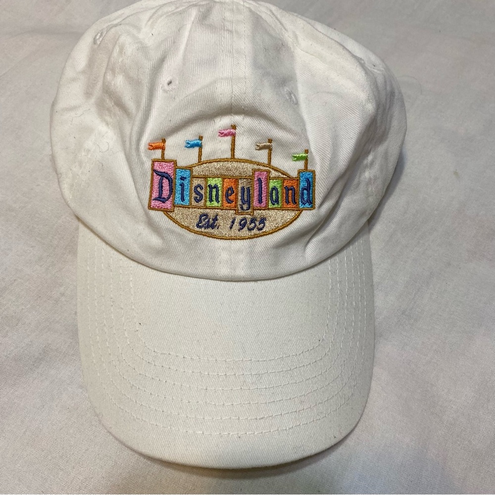 NWOT Disneyland baseball cap